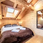 Devant Chalet Morillon
