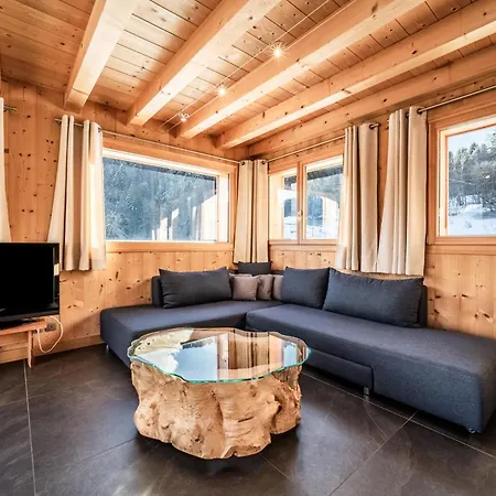 Devant Chalet *